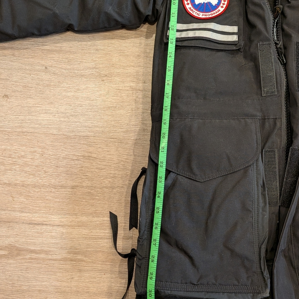 Women's Canada Goose Down Parka XS - Picture 13 of 17